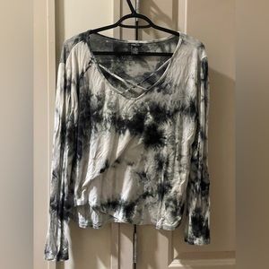 Soft Tie-dye long sleeve shirt